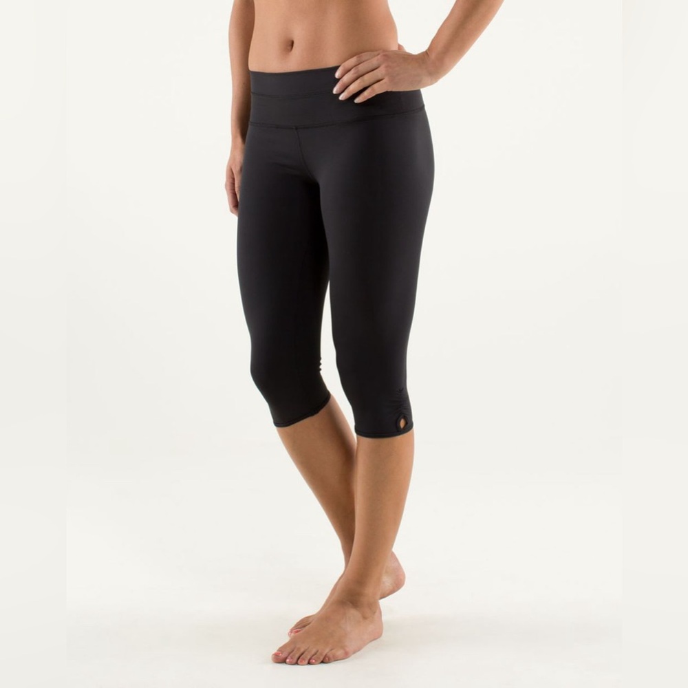 Lululemon Bandha Crop Leggings - 4